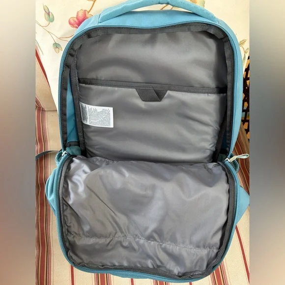 The North Face Jester Daypack - Picture 10 of 13